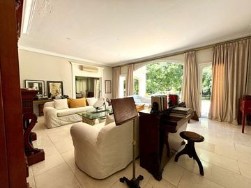 Venta casa 10 amb. en Golf Club Argentino, Pilar.