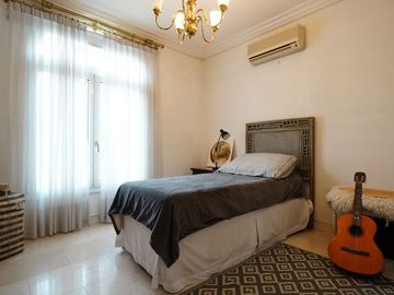 Venta casa 10 amb. en Golf Club Argentino, Pilar.