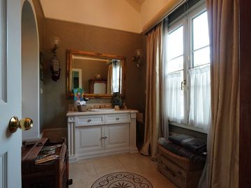 Venta casa 10 amb. en Golf Club Argentino, Pilar.