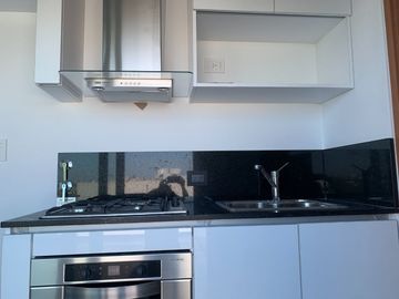 DEPTO 3 AMB VENTA MATADEROS BALCÓN CON PARRILLA