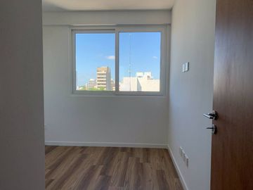 DEPTO 3 AMB VENTA MATADEROS BALCÓN CON PARRILLA
