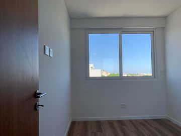 DEPTO 3 AMB VENTA MATADEROS BALCÓN CON PARRILLA