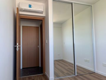 DEPTO 3 AMB VENTA MATADEROS BALCÓN CON PARRILLA