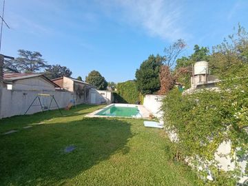 VENTA CASA 5 AMBIENTES PILETA DON TORCUATO