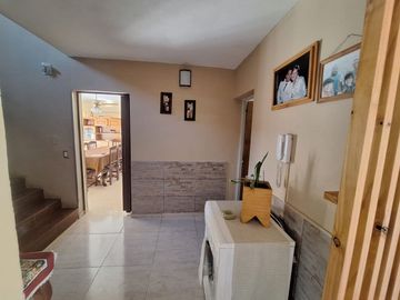 CASA 4 DORMITORIOS VILLA EL LIBERTADOR
