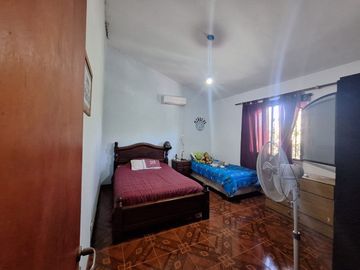 CASA 4 DORMITORIOS VILLA EL LIBERTADOR
