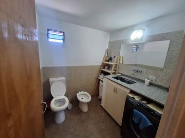 CASA 4 DORMITORIOS VILLA EL LIBERTADOR