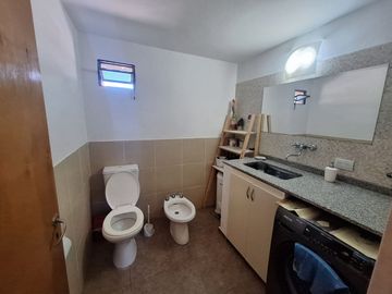 CASA 4 DORMITORIOS VILLA EL LIBERTADOR