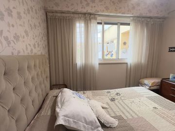 VENTA 3 AMB CON DEPENDENCIA Y PATIO AVELLANEDA
