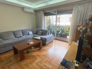 VENTA 3 AMB CON DEPENDENCIA Y PATIO AVELLANEDA