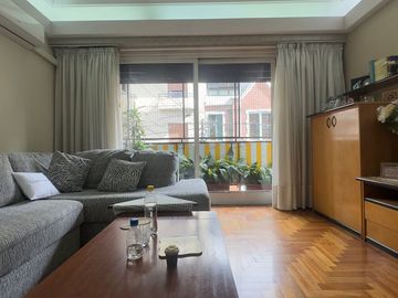 VENTA 3 AMB CON DEPENDENCIA Y PATIO AVELLANEDA