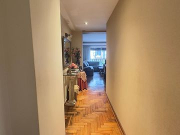 VENTA 3 AMB CON DEPENDENCIA Y PATIO AVELLANEDA