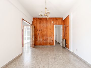 OPORTUNIDAD! CASA TIPO PH 3 AMB.  APTO A CRÉDITO