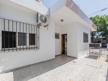 OPORTUNIDAD! CASA TIPO PH 3 AMB.  APTO A CRÉDITO