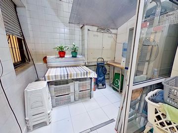 VENTA DEPARTAMENTO 4 AMBIENTES PLANTA BAJA PATIO