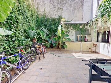 VENTA DEPARTAMENTO 4 AMBIENTES PLANTA BAJA PATIO