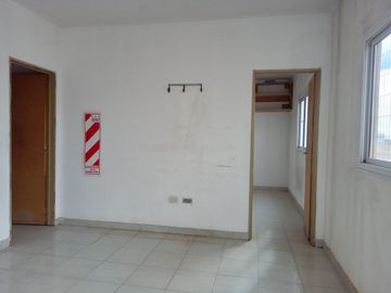 ALQUILER PREDIO INDUSTRIAL CON GALPON Y OFICINAS