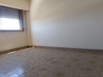 VENTA DEPARTAMENTO 2 AMBIENTES LINIERS