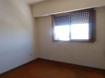 VENTA DEPARTAMENTO 2 AMBIENTES LINIERS