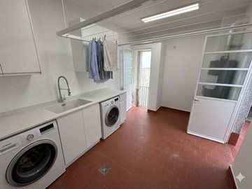 VENTA PH  CUATRO AMBIENTES PARQUE CHACABUCO
