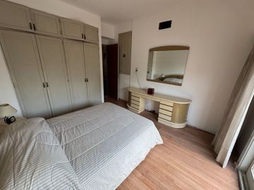 VENTA PH  CUATRO AMBIENTES PARQUE CHACABUCO