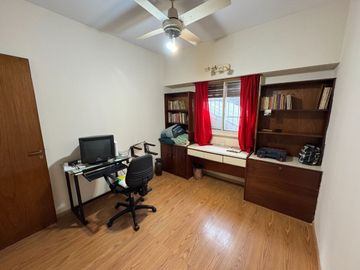 VENTA PH  CUATRO AMBIENTES PARQUE CHACABUCO