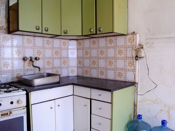 LOCAL COMERCIAL EN ESQUINA SAN JUSTO A REFACCIONAR