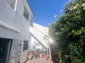 VENTA CASA 4 AMB TEMPERLEY APTO CREDITO PATIO