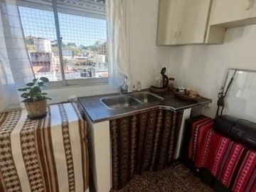 VENTA CASA 4 AMB TEMPERLEY APTO CREDITO PATIO