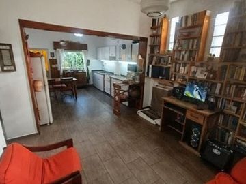 VENTA CASA 4 AMB TEMPERLEY APTO CREDITO PATIO