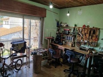 VENTA CASA 4 AMB TEMPERLEY APTO CREDITO PATIO