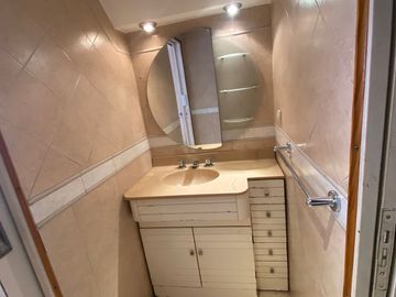 VENTA PH 5 AMBIENTES CIUDADELA C/LOCAL COMERCIAL