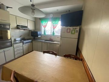 VENTA PH 5 AMBIENTES CIUDADELA C/LOCAL COMERCIAL