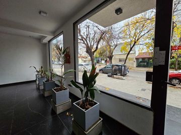 VENTA DEPARTAMENTO DOS AMBIENTES MORON COCHERA CUB