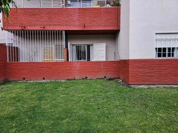 VENTA DPTO 4 AMBIENTES PATIO COCHERA M CORONADO