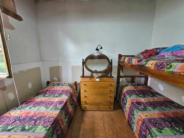 Casa quinta 5 amb en venta laguna de lobos 1632m2