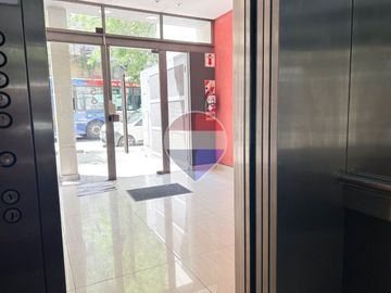 Dto. Monoambiente Venta - San Cristobal C/ Balcón
