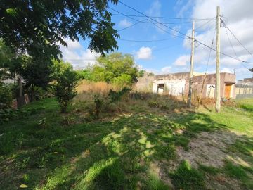 LOTE EN VENTA EN BERISSO EN BLOQUE 650 M2