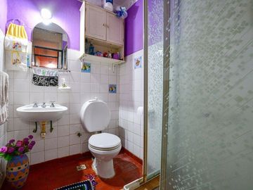DEPARTAMENTO 5 AMBIENTES EN VENTA EN AVELLANEDA