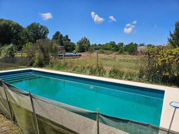 VENTA CASA 3 AMB C/PILETA Y LOTE