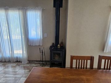 VENTA CASA 3 AMB C/PILETA Y LOTE