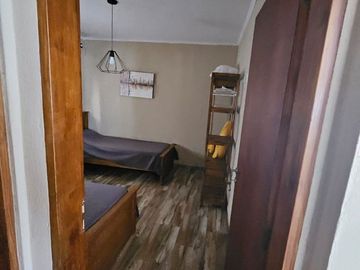 VENTA CASA 3 AMB C/PILETA Y LOTE