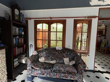 VENDE CASA ZONA POLICLINICO - SAN LUIS
