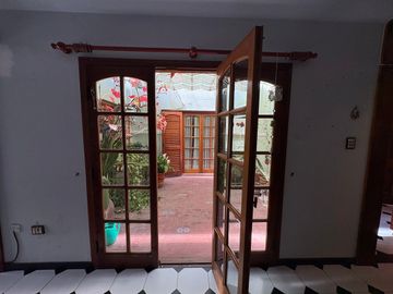 VENDE CASA ZONA POLICLINICO - SAN LUIS