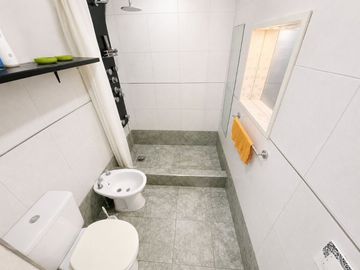 VENTA DEPARTAMENTO 5 AMB BARRIO SARMIENTO COCHERA