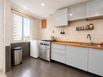 VENTA DEPARTAMENTO 5 AMB BARRIO SARMIENTO COCHERA