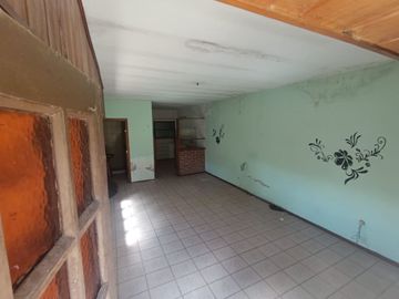 Venta Casa 3 ambientes con Pileta en Batan