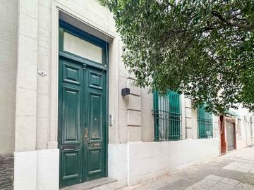 VENTA PH 3 AMB. CON TERRAZA Y PARRILA PROPIA