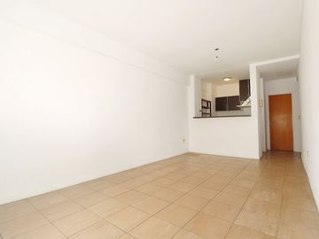 DEPTO 2 AMB VENTA BALCON COCHERA VILLA URQUIZA
