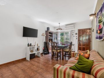 Duplex 3 ambientes venta Villa Luzuriaga Apto Cred